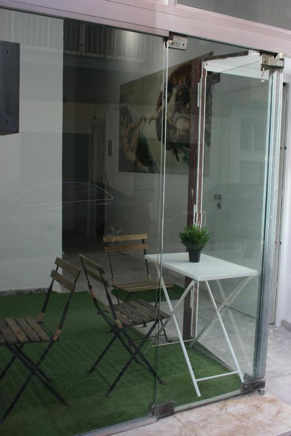 Golondrinas De Malaga "Apartamentos Con Mucho Arte" Y Terraza Solarium En Coliving Exteriér fotografie
