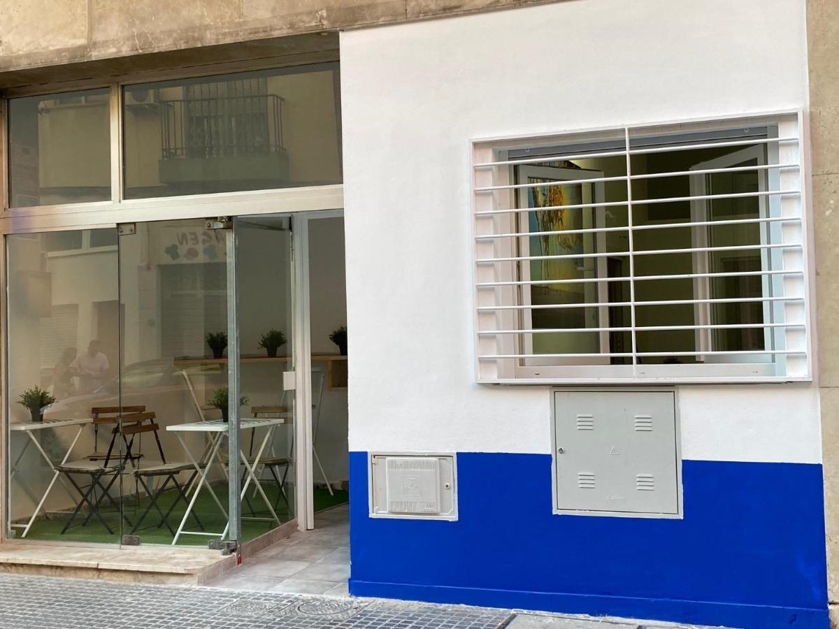 Golondrinas De Malaga "Apartamentos Con Mucho Arte" Y Terraza Solarium En Coliving Exteriér fotografie