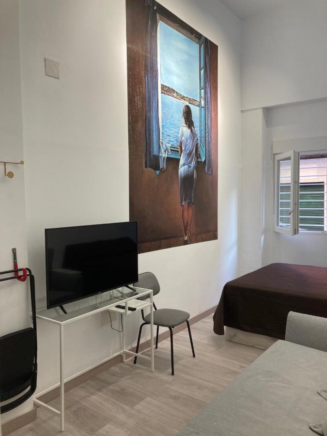 Golondrinas De Malaga "Apartamentos Con Mucho Arte" Y Terraza Solarium En Coliving Exteriér fotografie