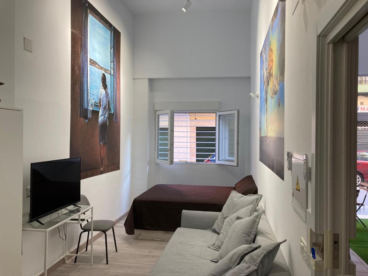 Golondrinas De Malaga "Apartamentos Con Mucho Arte" Y Terraza Solarium En Coliving Exteriér fotografie