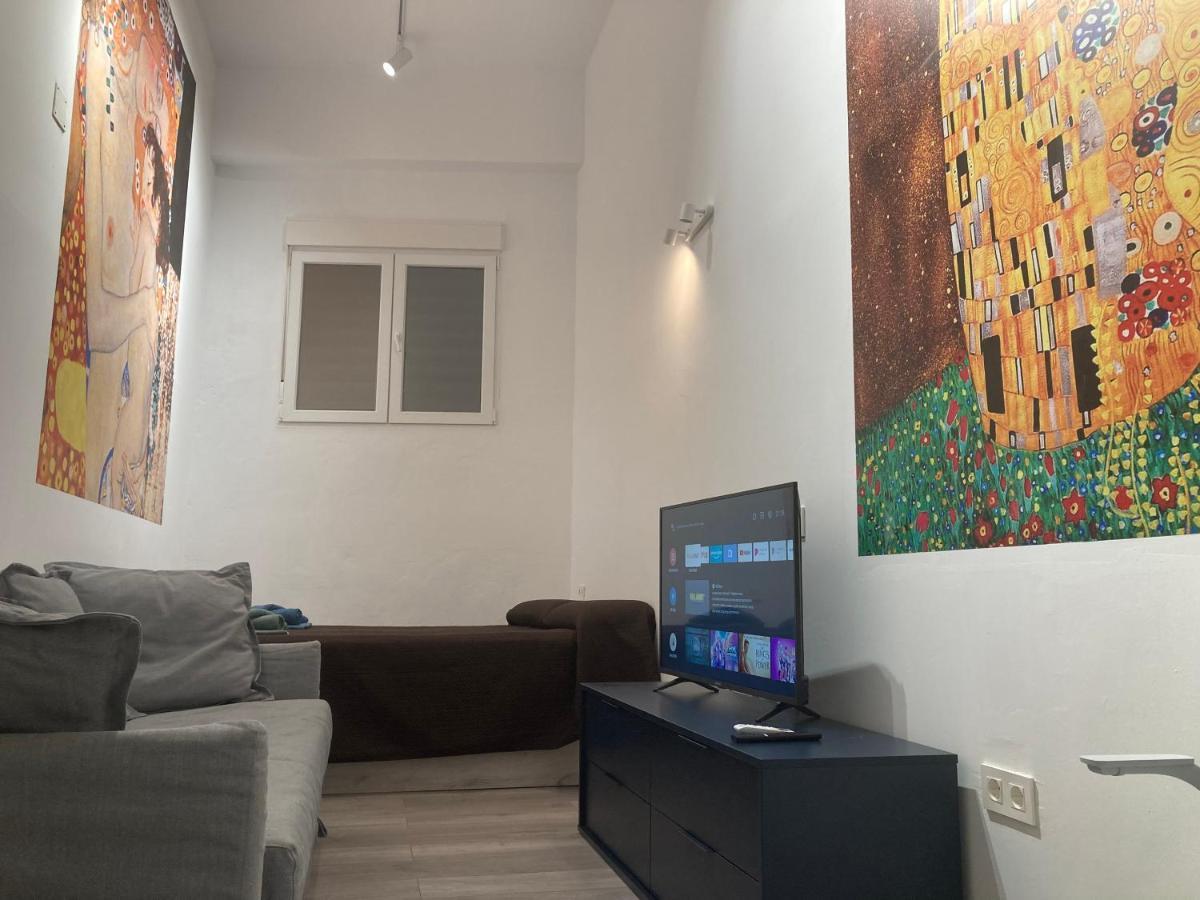 Golondrinas De Malaga "Apartamentos Con Mucho Arte" Y Terraza Solarium En Coliving Exteriér fotografie